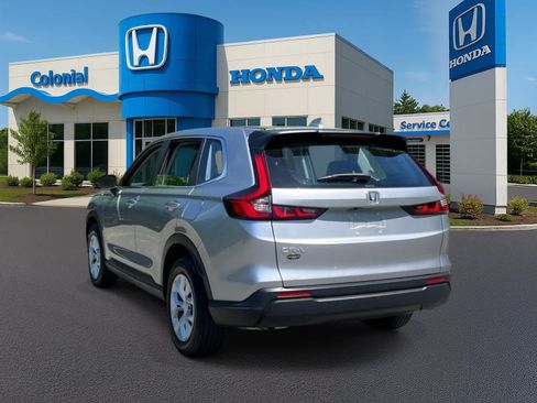 Used 2024 Honda CR-V LX image 4