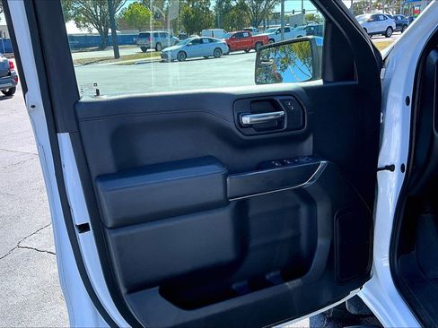 Used 2019 Chevrolet Silverado 1500 LT w/ All-Star Edition image 18