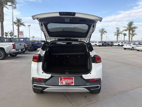 Used 2020 Buick Encore GX Essence FWD image 30