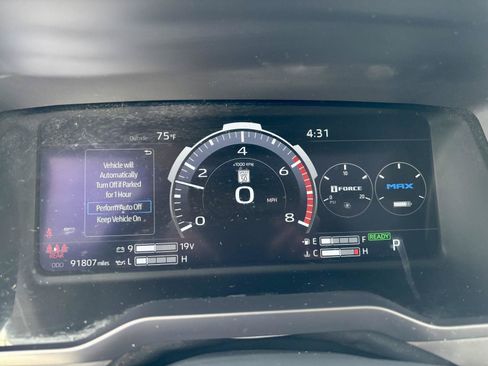 Used 2022 Toyota Tundra Limited w/ Power Package AWD/4WD image 35