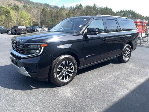 Certified 2025 Ford Expedition Max Platinum AWD/4WD image 2