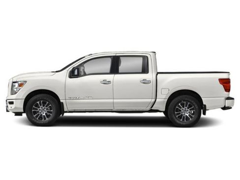 Used 2020 Nissan Titan SV w/ SV Convenience Package image 6
