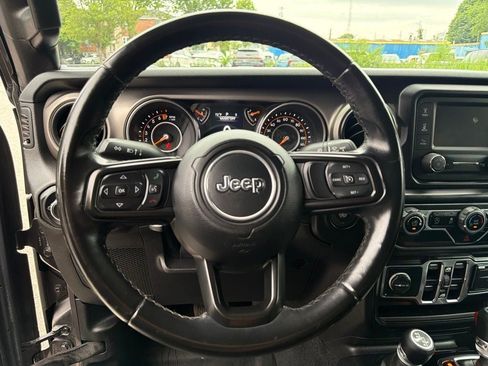 Used 2020 Jeep Wrangler Unlimited Sport S AWD/4WD image 16