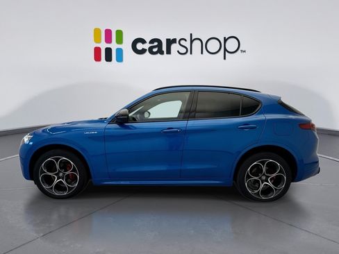 Used 2023 Alfa Romeo Stelvio Veloce AWD/4WD image 2