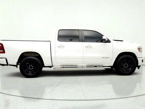 Used 2024 RAM 1500 Laramie AWD/4WD image 4