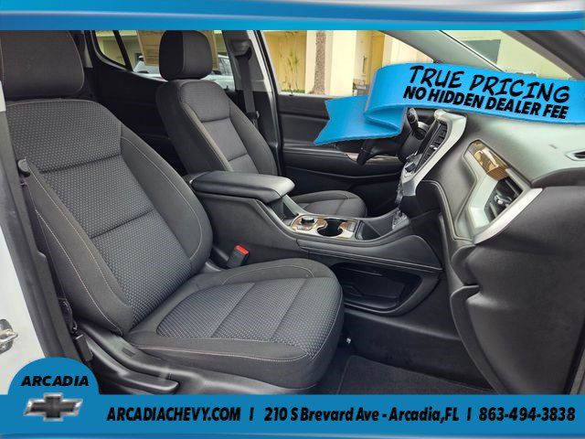 Used 2022 GMC Acadia SLE w/ Driver Convenience Package FWD image 19