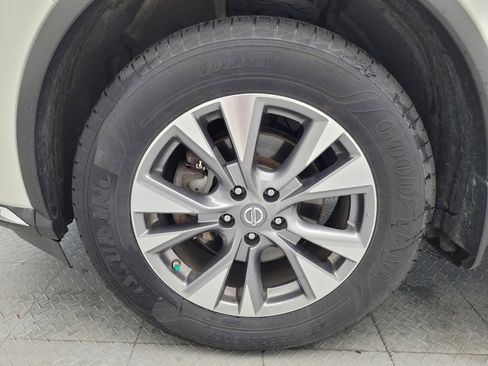 Used 2017 Nissan Murano S w/ Navigation Package AWD/4WD image 31