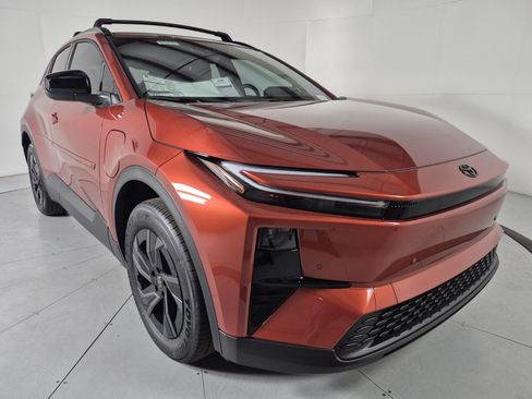 New 2026 Toyota C-HR AWD/4WD image 6