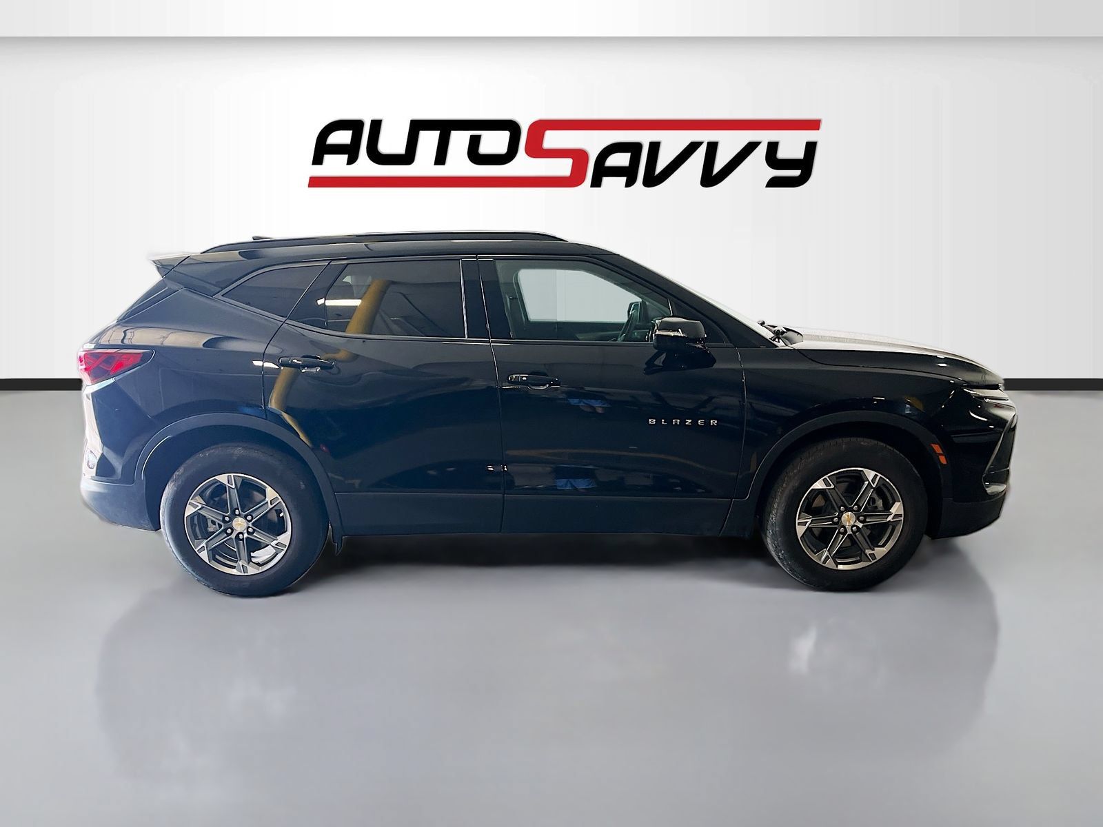 Used 2024 Chevrolet Blazer LT AWD/4WD image 8