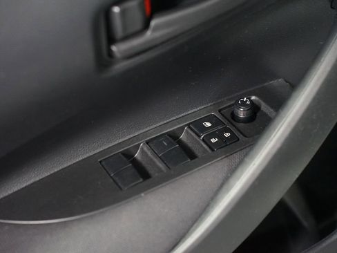 Certified 2023 Toyota Corolla LE image 28