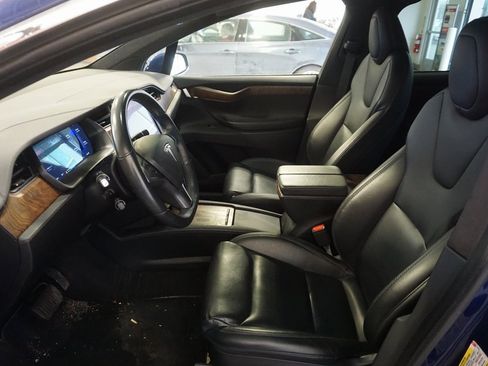 Used 2020 Tesla Model X Long Range image 19