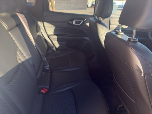 New 2026 Jeep Compass Latitude image 26