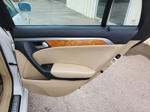 Used 2005 Acura TL image 16