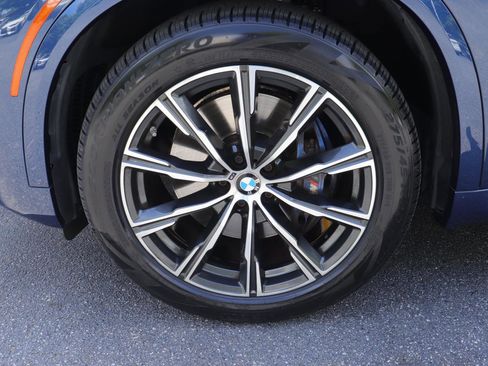 Used 2022 BMW X5 sDrive40i w/ M Sport Package image 41