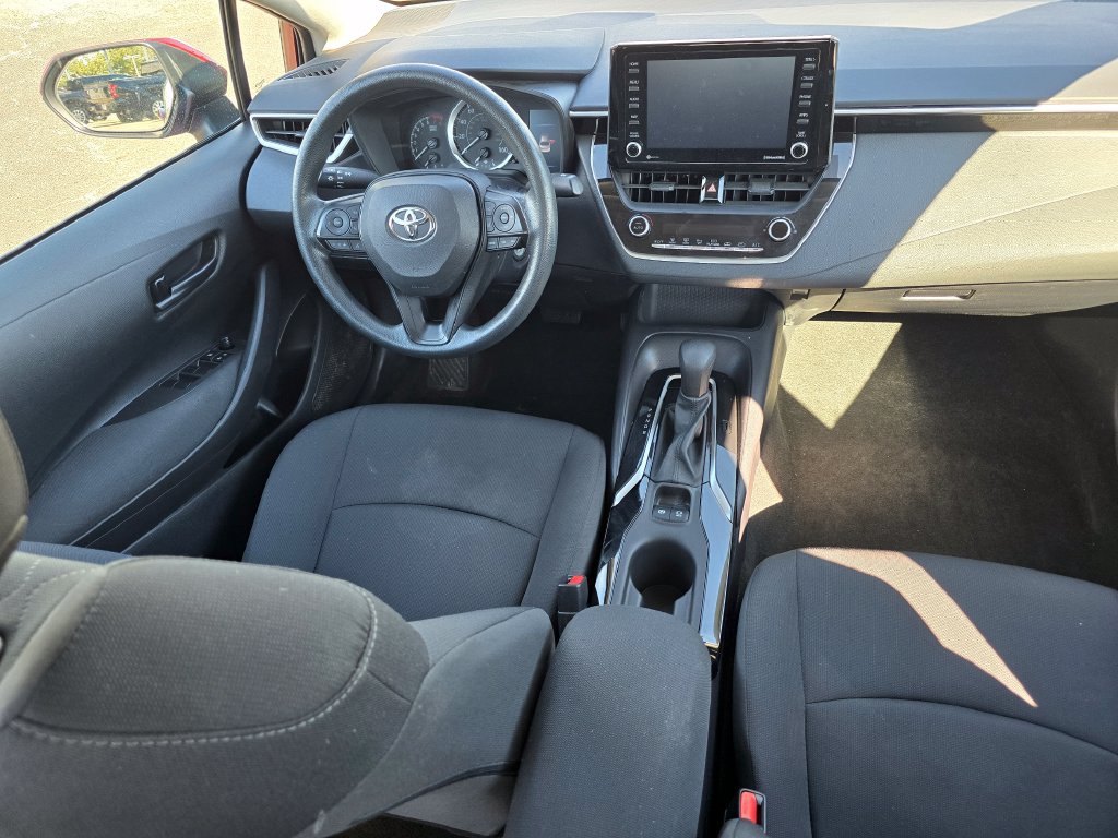 Certified 2022 Toyota Corolla LE w/ Carpet Mat Package (TMS) FWD image 19