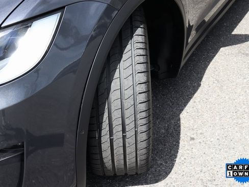 Used 2023 Tesla Model X image 44