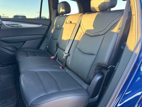 Used 2025 Cadillac XT6 Luxury image 20