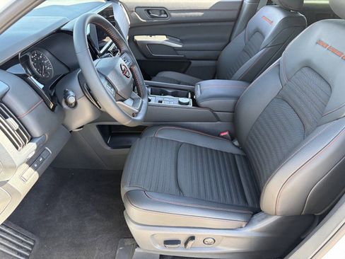 New 2026 Nissan Pathfinder Rock Creek w/ Rock Creek Premium Package AWD/4WD image 20