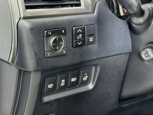 Used 2023 Lexus GX 460 Premium AWD/4WD image 16