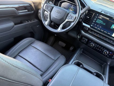 Used 2025 Chevrolet Silverado 2500 LTZ w/ Trail Boss Package AWD/4WD image 15