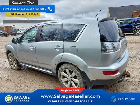 Used 2011 Mitsubishi Outlander GT AWD/4WD image 3