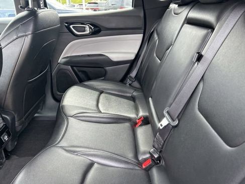 Used 2025 Jeep Compass Limited AWD/4WD image 42