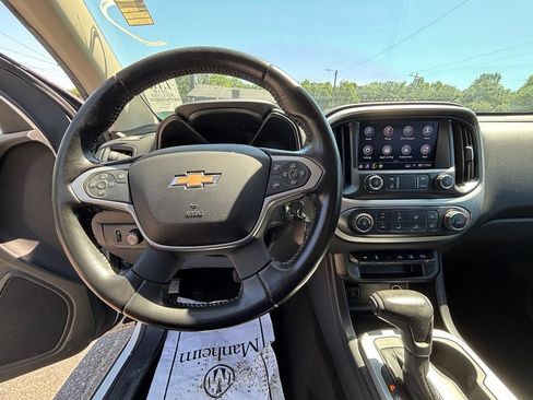 Used 2019 Chevrolet Colorado LT w/ Safety Package RWD image 15