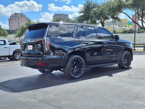 Used 2022 Cadillac Escalade Sport w/ LPO, ONYX Package RWD image 6