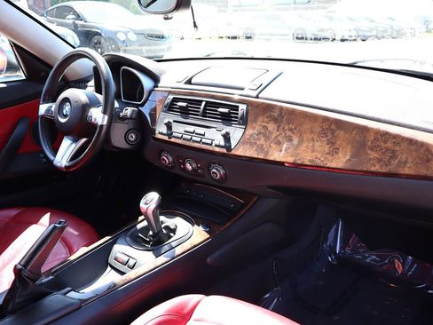 Used 2008 BMW Z4 3.0si RWD image 15