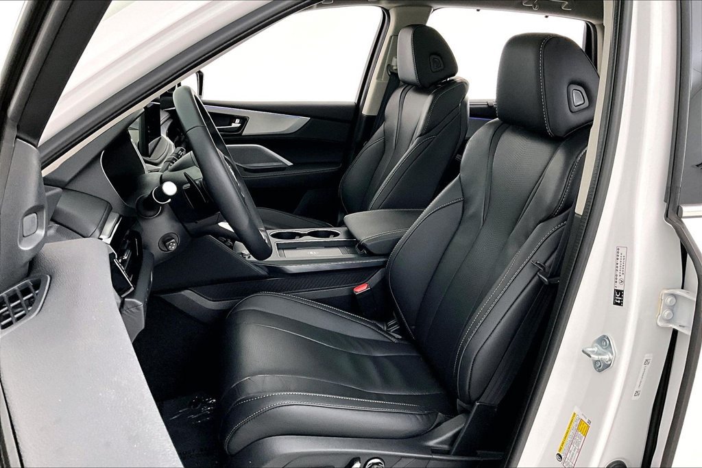 Used 2026 Acura MDX w/ Technology Package FWD image 31