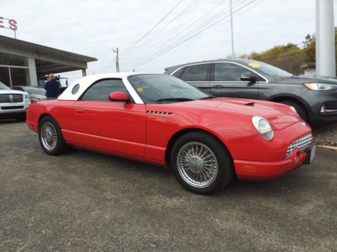 Used 2004 Ford Thunderbird Deluxe image 1