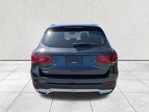 Used 2022 Mercedes-Benz GLC 300 image 4