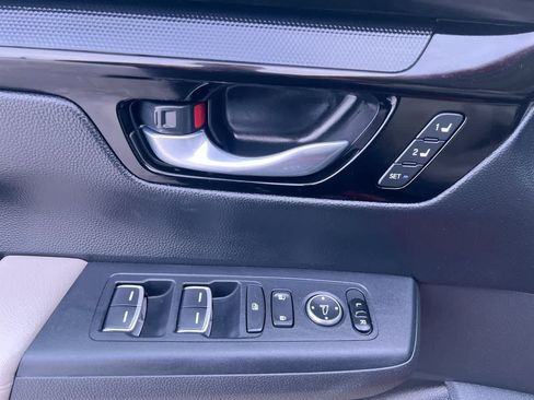 Used 2023 Honda CR-V EX-L image 13