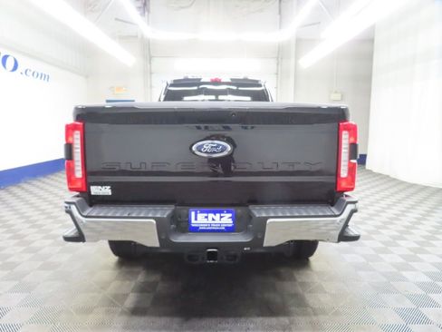 Used 2026 Ford F350 Lariat w/ Lariat Ultimate Package AWD/4WD image 37