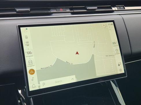 New 2025 Land Rover Range Rover Sport Dynamic SE image 17