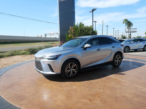 Used 2024 Lexus RX 350 Premium image 5