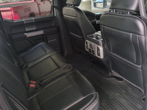 Used 2020 Ford F150 Lariat w/ Equipment Group 502A Luxury AWD/4WD image 17