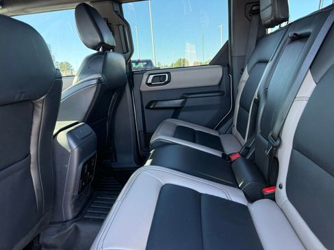 Used 2024 Ford Bronco Wildtrak image 23