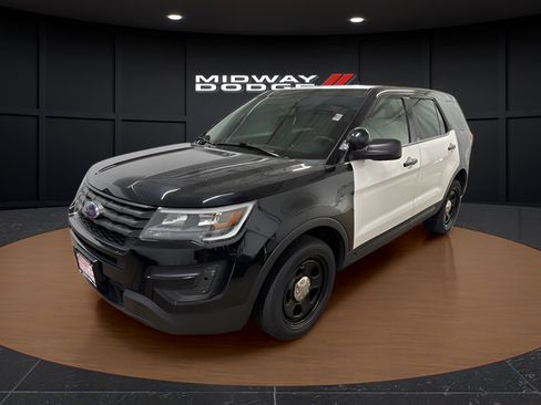 Used 2018 Ford Explorer 4WD Police Interceptor w/ Ultimate Wiring Package image 2