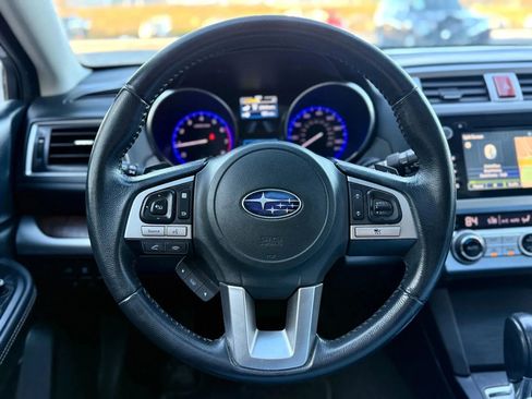 Used 2015 Subaru Outback 2.5i Limited AWD/4WD image 24