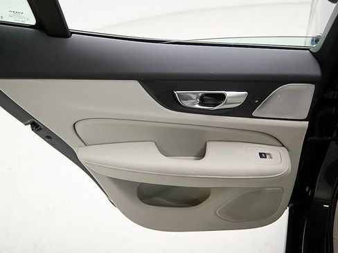 Certified 2024 Volvo S60 B5 Ultimate image 19