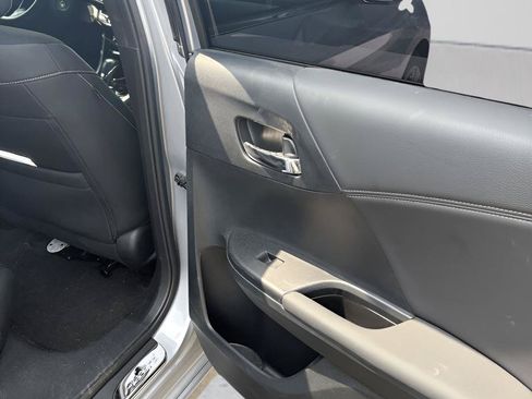 Used 2017 Honda Accord Sport image 6