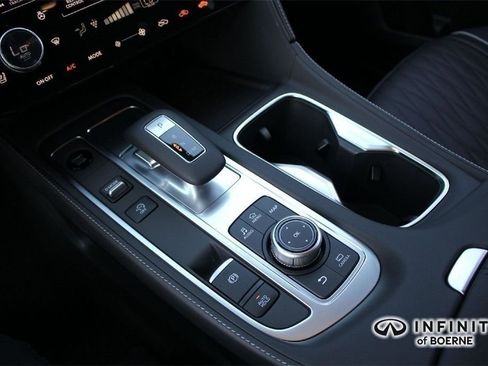 Certified 2026 INFINITI QX60 Autograph w/ Dark Cargo Package image 10