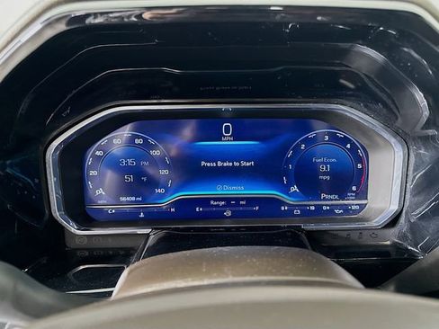 Used 2024 Chevrolet Silverado 2500 LTZ w/ LTZ Convenience Package image 15