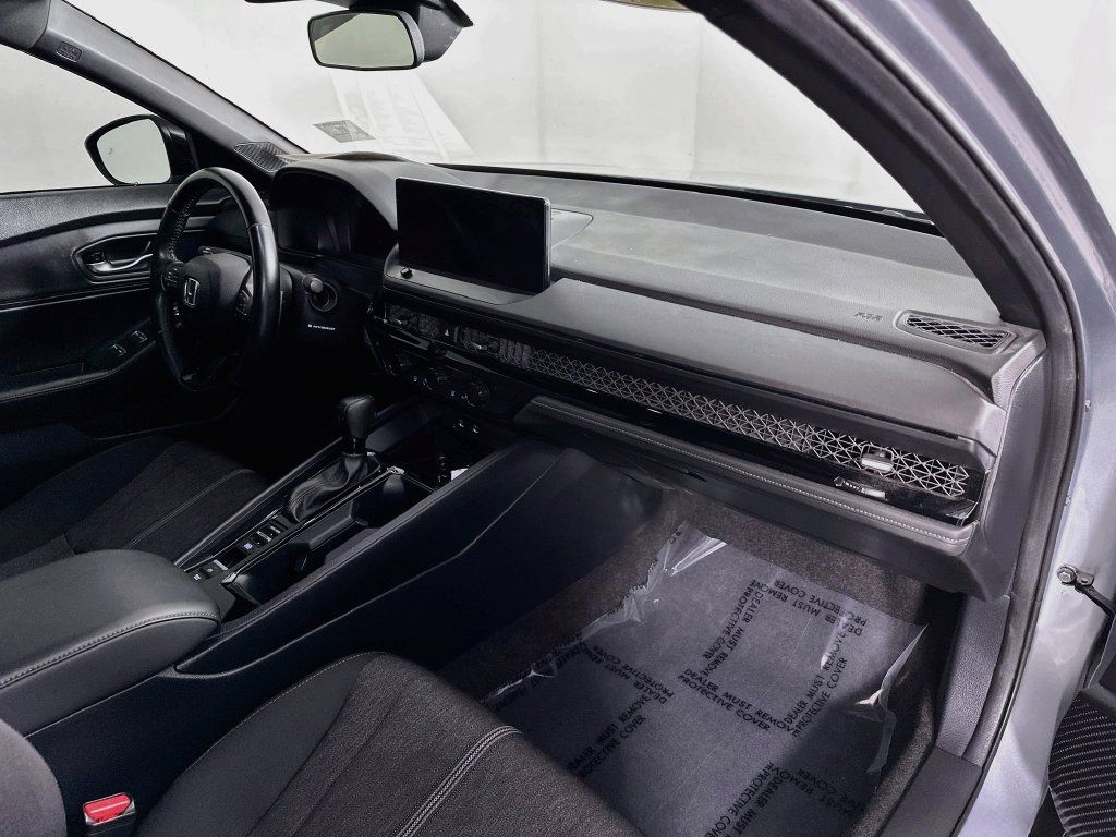 Used 2024 Honda Accord Sport image 35