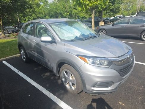 Used 2020 Honda HR-V LX image 11
