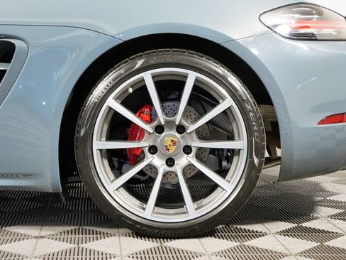 Certified 2017 Porsche 718 Boxster S RWD image 24