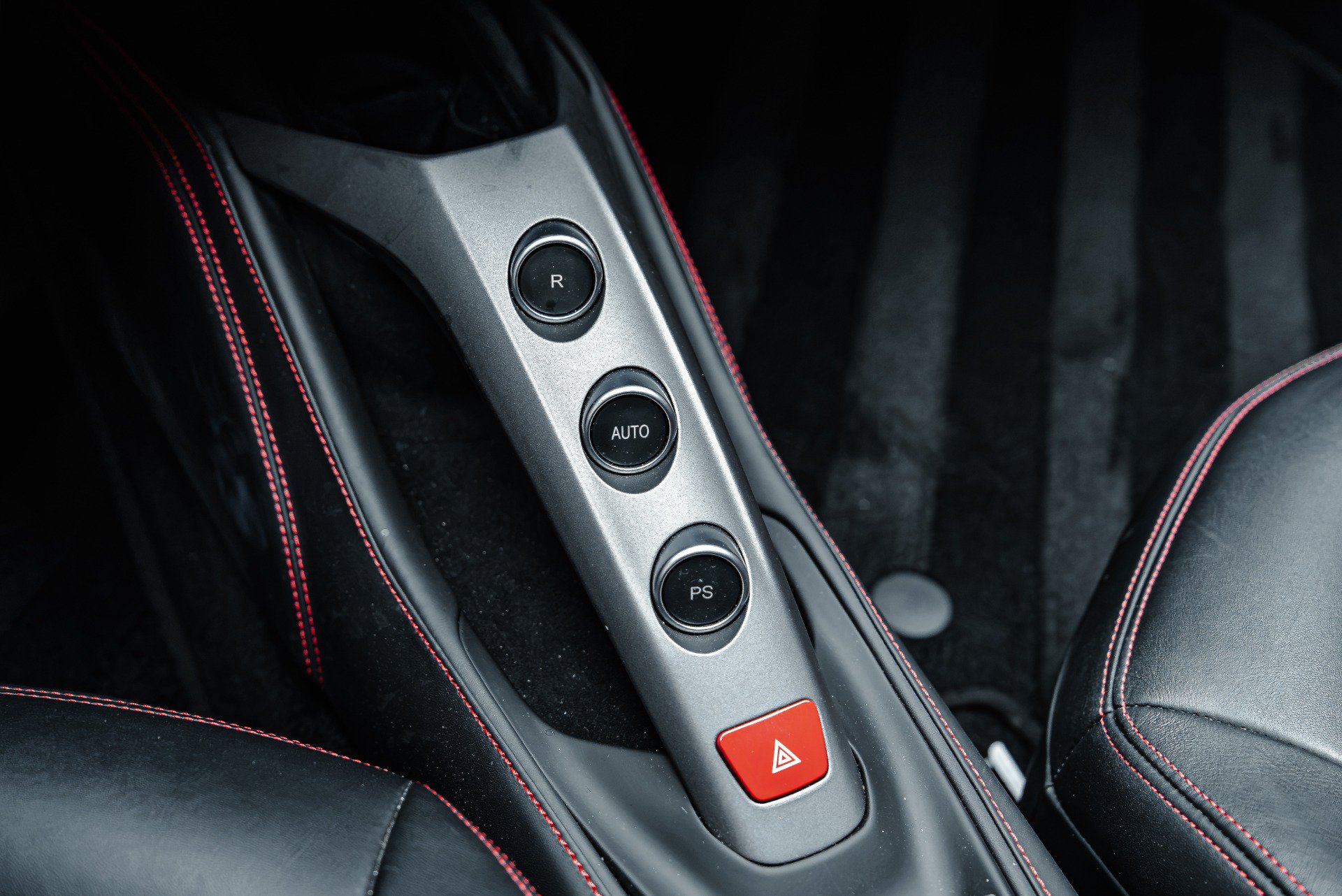 Used 2016 Ferrari 488 GTB RWD image 56