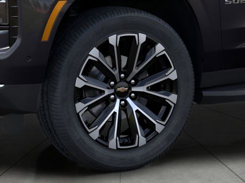 New 2026 Chevrolet Suburban High Country w/ Sun And Tow Package AWD/4WD image 9