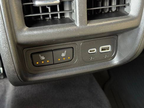 Used 2020 Cadillac XT4 Sport image 24